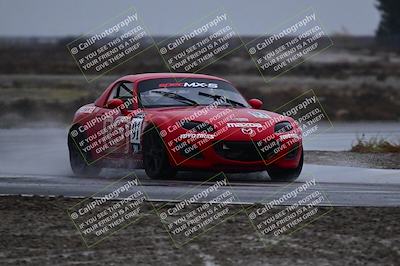 media/Nov-15-2025-CalClub SCCA (Sat) [[7bfa5a7151]]/Race/Group 6/